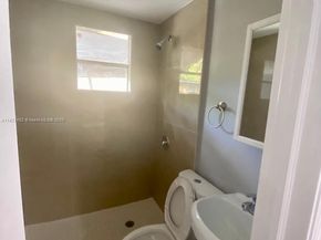 345 NE 168th St, North Miami Beach FL 33162