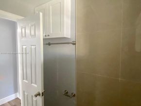 345 NE 168th St, North Miami Beach FL 33162