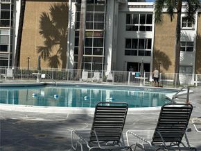 3040 NE 16th Ave 206, Oakland Park FL 33334