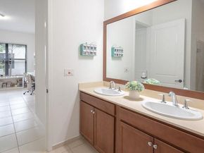 9776 W 34th Ave, Hialeah FL 33018