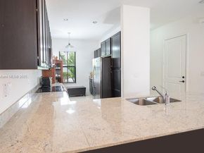 9776 W 34th Ave, Hialeah FL 33018