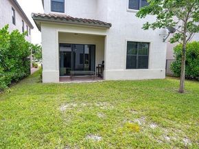 9776 W 34th Ave, Hialeah FL 33018