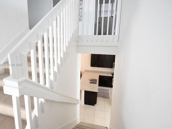 9776 W 34th Ave, Hialeah FL 33018