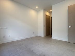 724 SW 8th Way 724, Fort Lauderdale FL 33315
