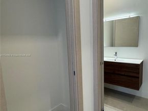 724 SW 8th Way 724, Fort Lauderdale FL 33315