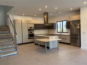 724 SW 8th Way 724, Fort Lauderdale FL 33315
