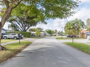 13010 SW 80th St, Miami FL 33183