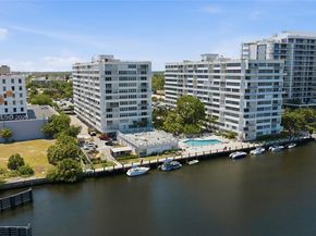 1160 N Federal Hwy 822, Fort Lauderdale FL 33304