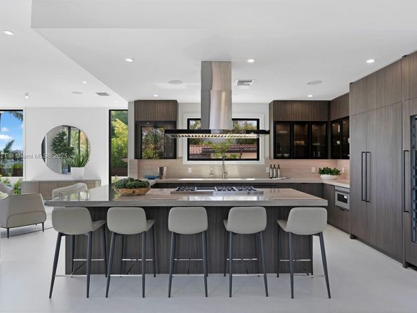 1351 Stillwater Dr, Miami Beach FL 33141