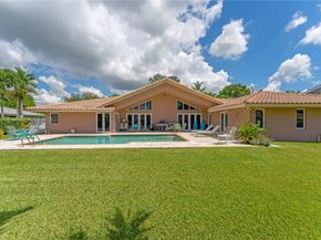 10220 SW 140th St, Miami FL 33176