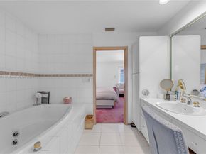 10220 SW 140th St, Miami FL 33176