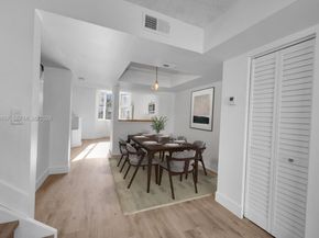 390 NW 86th Ct 803, Miami FL 33126