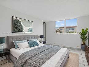 2821 Somerset Dr 317, Lauderdale Lakes FL 33311