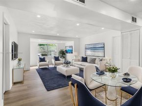 2443 NW 55th St, Miami FL 33142