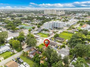 2443 NW 55th St, Miami FL 33142