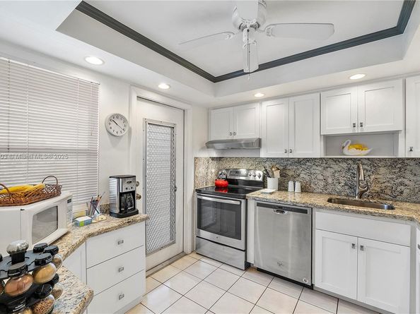 4800 Hillcrest Ln 514, Hollywood FL 33021