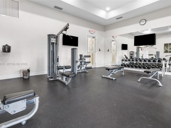 3337 W 91st Ter, Hialeah FL 33018