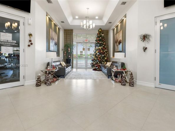 3337 W 91st Ter, Hialeah FL 33018