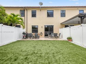 3337 W 91st Ter, Hialeah FL 33018