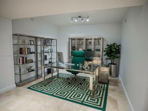 3330 NE 190th St 1112, Aventura FL 33180