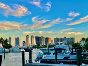 3330 NE 190th St 1112, Aventura FL 33180