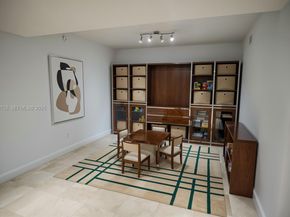 3330 NE 190th St 1112, Aventura FL 33180