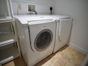 3330 NE 190th St 1112, Aventura FL 33180