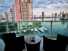 3330 NE 190th St 1112, Aventura FL 33180