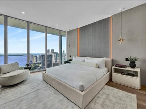 888 Biscayne Blvd PH 5704, Miami FL 33132