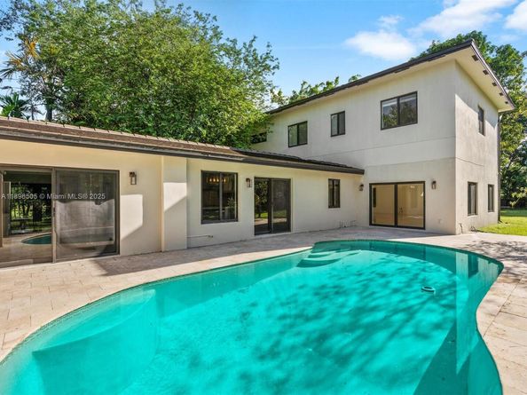 8501 SW 68th St Rd, Miami FL 33143