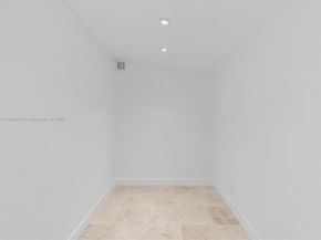 8501 SW 68th St Rd, Miami FL 33143