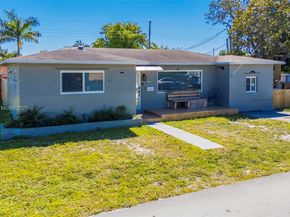 2402 Plunkett St, Hollywood FL 33020