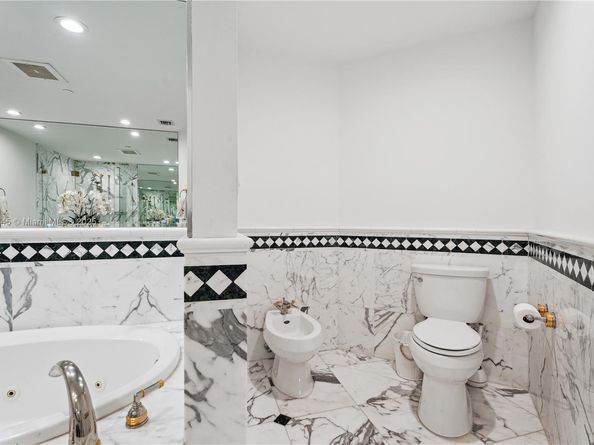 10225 Collins Ave 904, Bal Harbour FL 33154