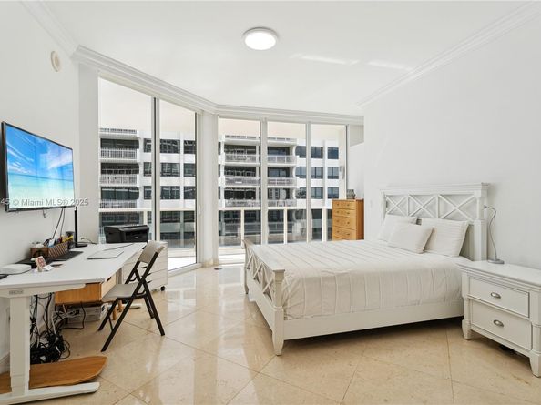 10225 Collins Ave 904, Bal Harbour FL 33154
