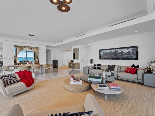 17901 Collins 604, Sunny Isles Beach FL 33160