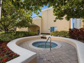 888 Brickell Key Dr 1207, Miami FL 33131