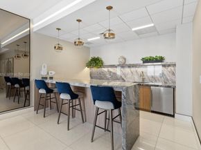 888 Brickell Key Dr 1207, Miami FL 33131