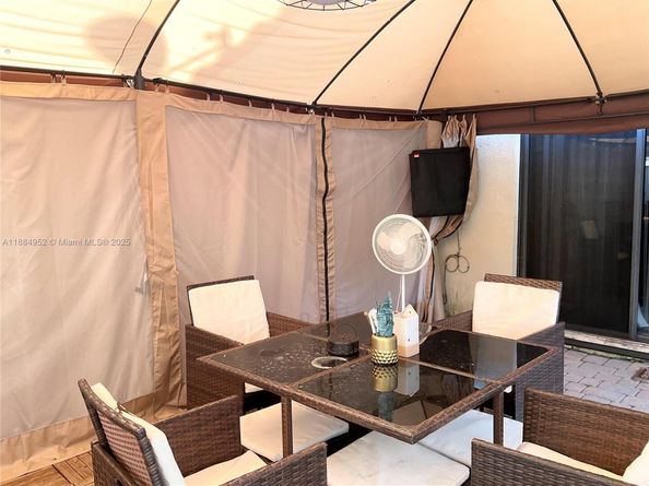 11419 SW 248th Ln, Homestead FL 33032