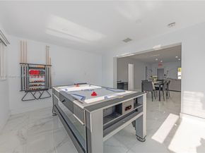 317 SE 7th Ave, Deerfield Beach FL 33441