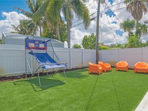 317 SE 7th Ave, Deerfield Beach FL 33441