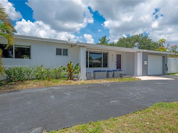 317 SE 7th Ave, Deerfield Beach FL 33441