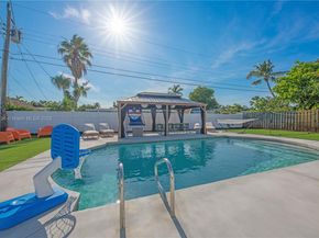 317 SE 7th Ave, Deerfield Beach FL 33441