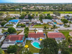 7471 Hope St, Hollywood FL 33024