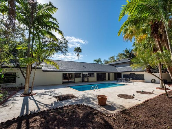 2685 Hackney Rd, Weston FL 33331