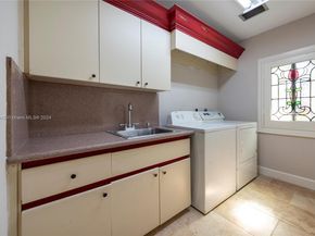2685 Hackney Rd, Weston FL 33331