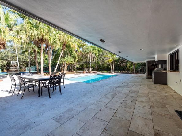 2685 Hackney Rd, Weston FL 33331