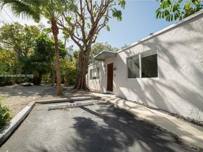 3343 Franklin Ave, Miami FL 33133