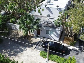 3343 Franklin Ave, Miami FL 33133