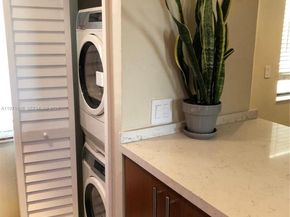 4081 N Dixie Hwy 29, Oakland Park FL 33334