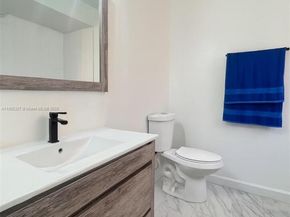 2849 W 71st St, Hialeah FL 33018